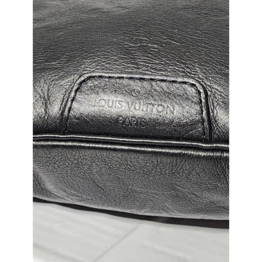 SOLD***Authentic LOUIS VUITTON Monogram Shadow Leather Discovery Bum/Waist Bag - Picture 9 of 15